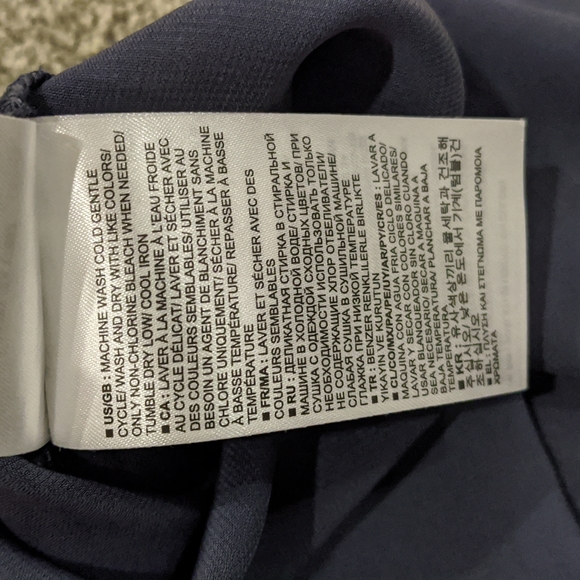 Banana Republic 3/4 Length Sleeve Woman's Top - Picture 6 of 7